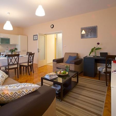 Luxe 3Br Apartment Split Quarto foto