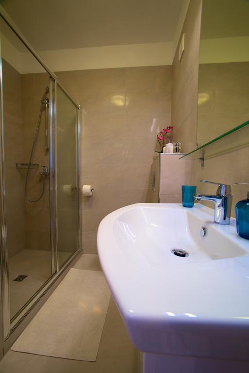 Luxe 3Br Apartment Split Quarto foto